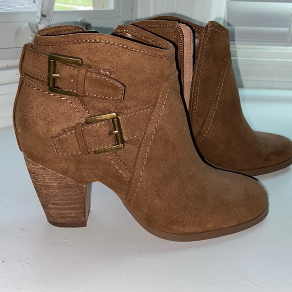 Suede heeled booties with buckle detail